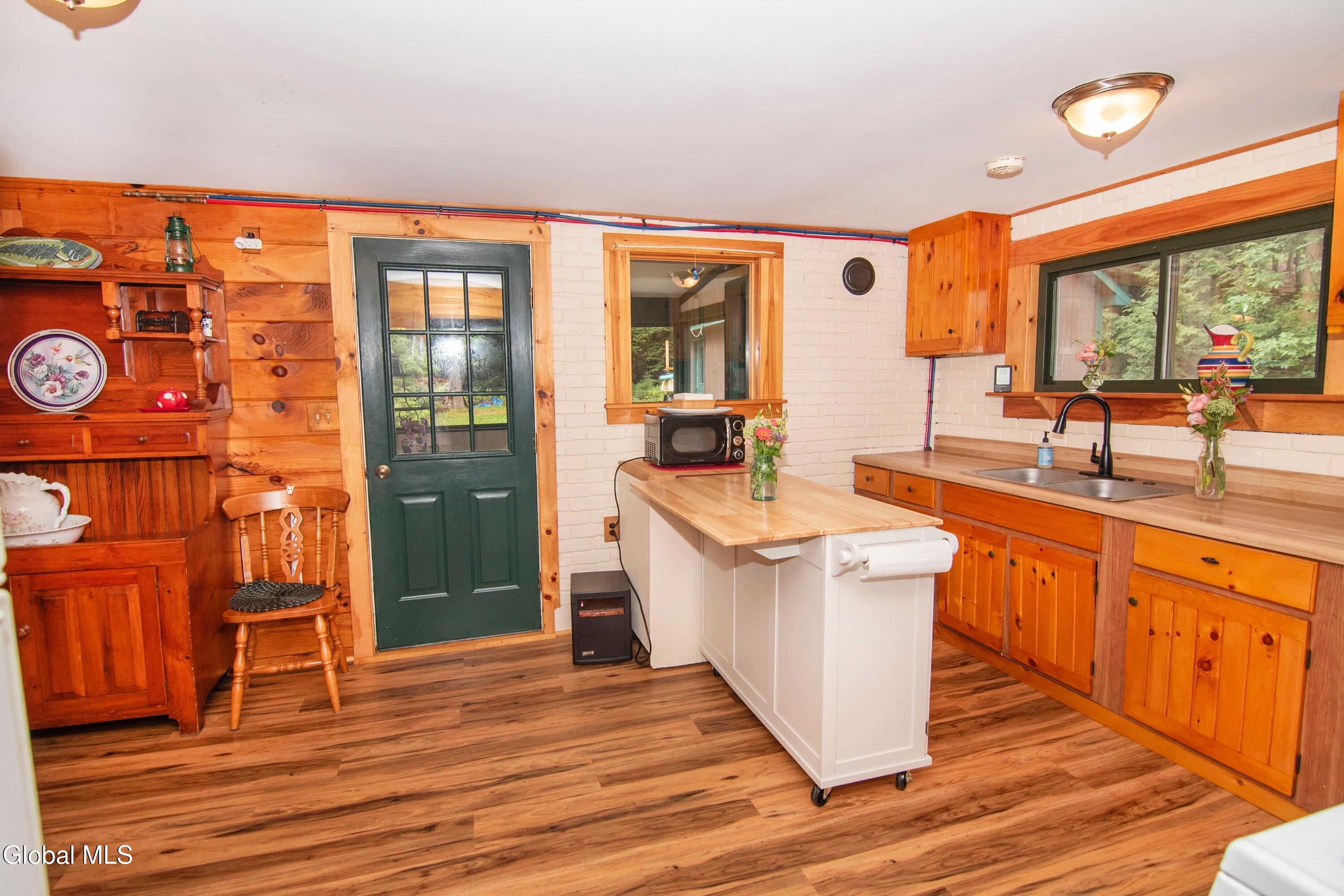 89 Hunt Lake Road Corinth, NY 12822 - Photo 28 of 78 photo_027