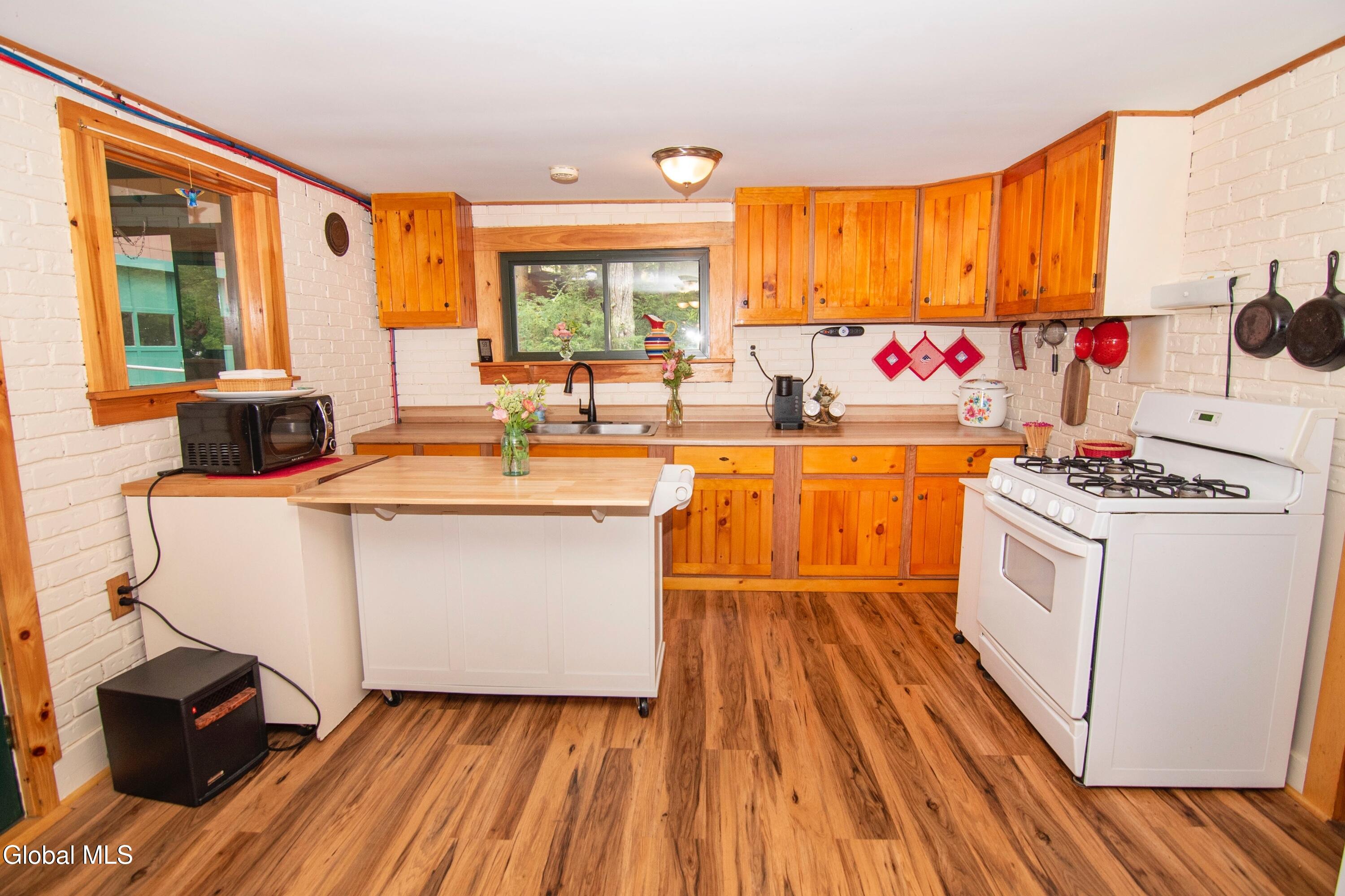 89 Hunt Lake Road Corinth, NY 12822 - Photo 29 of 78 photo_028