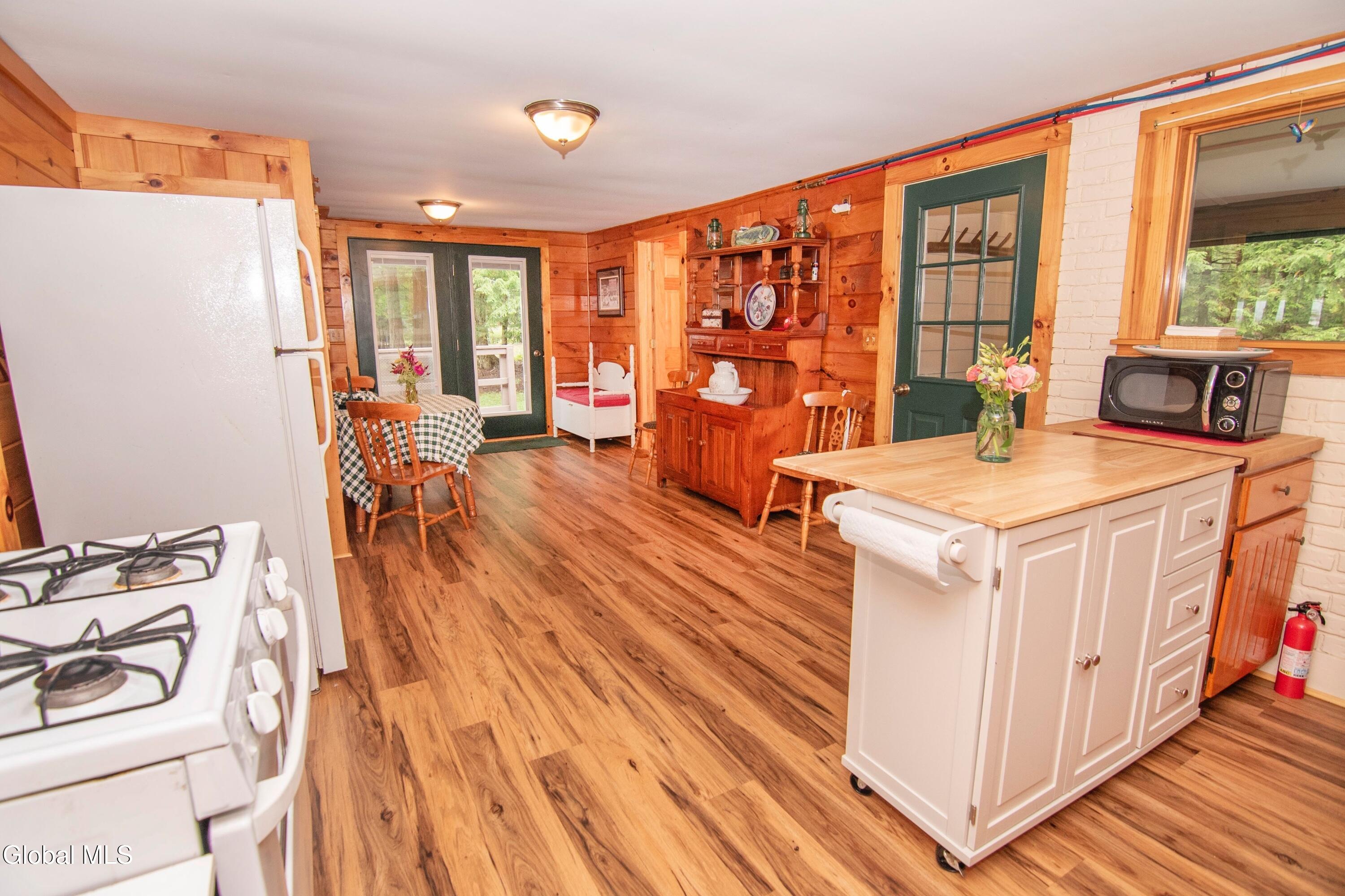 89 Hunt Lake Road Corinth, NY 12822 - Photo 33 of 78 photo_032