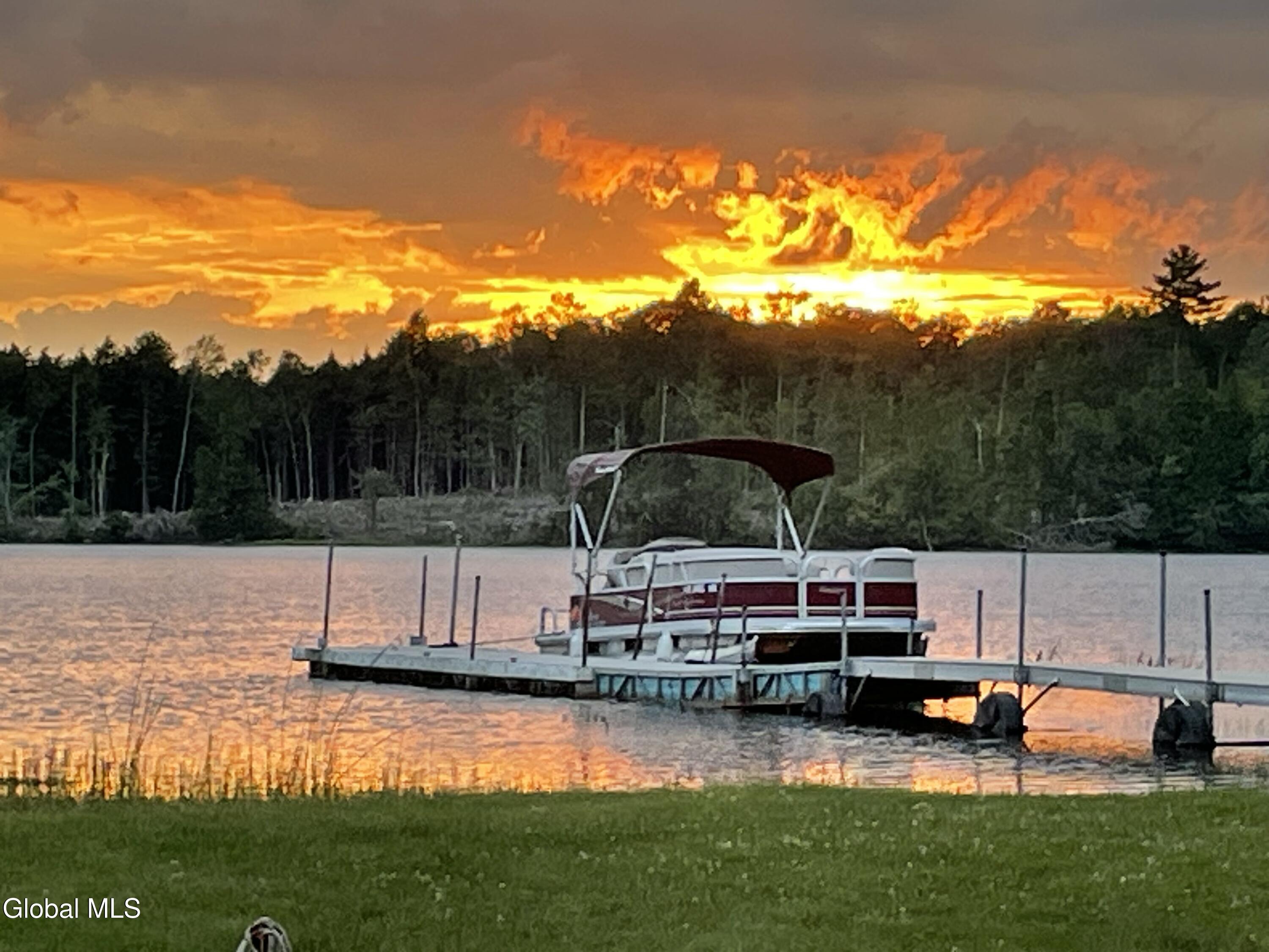 89 Hunt Lake Road Corinth, NY 12822 - Photo 69 of 78 photo_068
