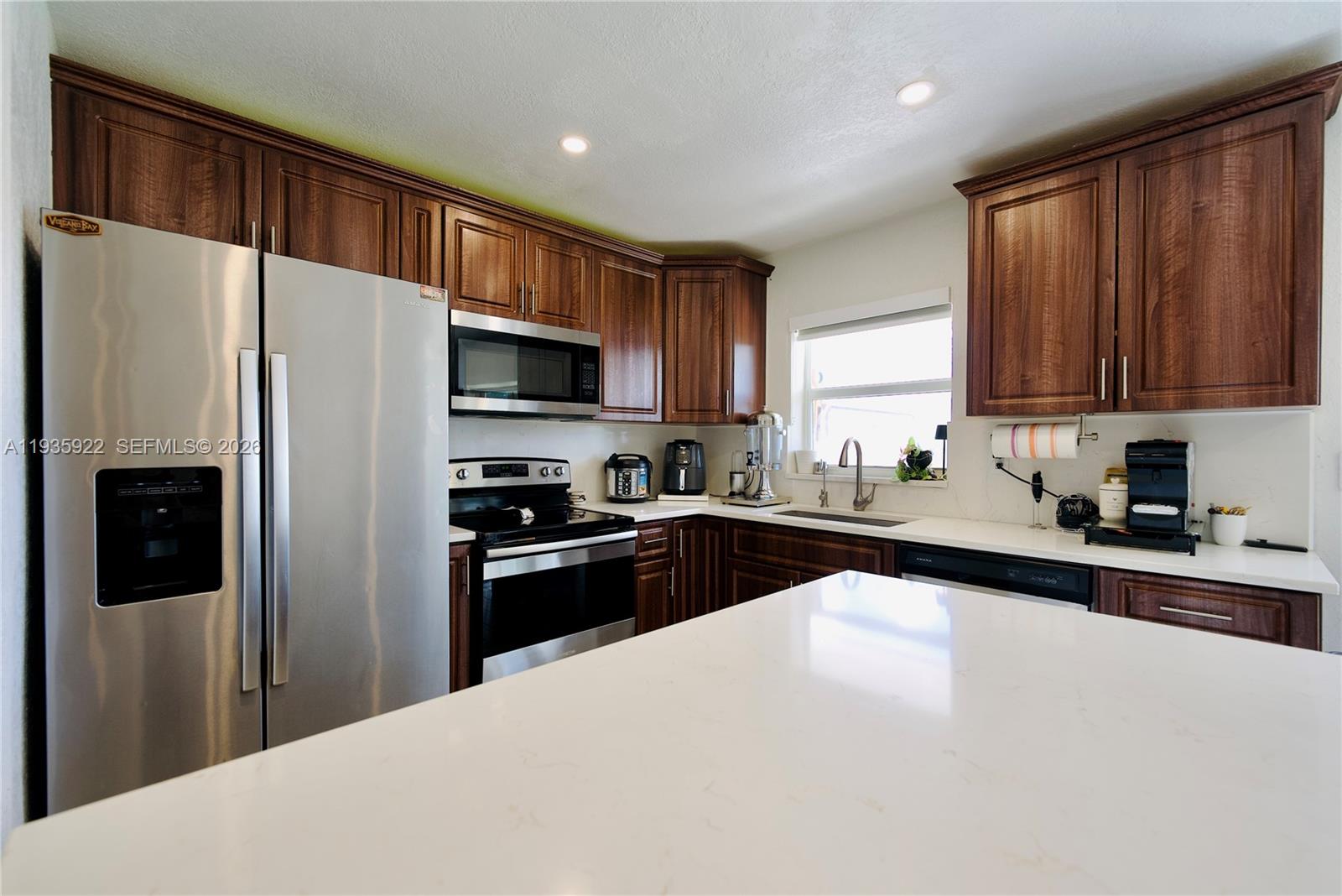 14515 Southwest 105th Court Miami, FL 33176 - Photo 7 of 26