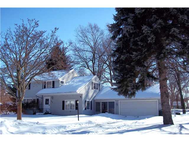 243 Raphael Drive Webster, NY 14580 - Photo 1 of 1 Exterior Front WELCOME to 243 Raphael Drive Set on