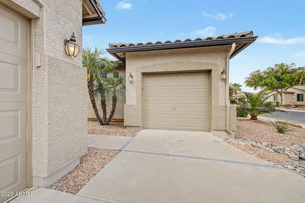 $725,000 | 3371 East Horseshoe Drive, Chandler, AZ 85249