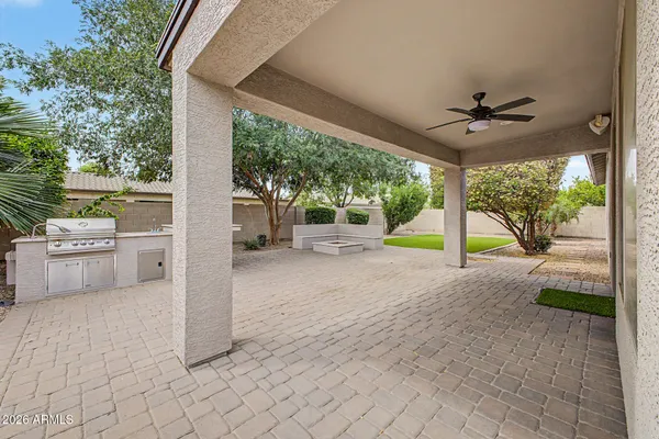 $725,000 | 3371 East Horseshoe Drive, Chandler, AZ 85249