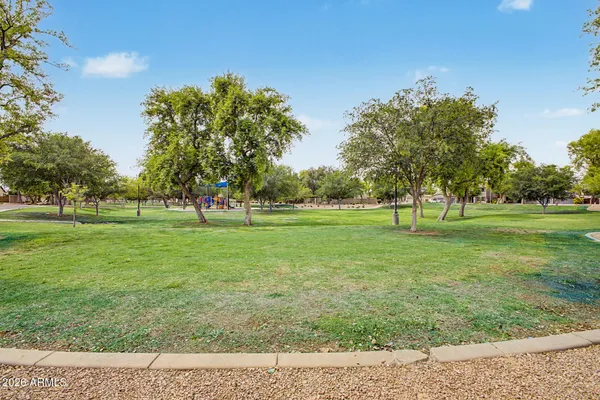 $725,000 | 3371 East Horseshoe Drive, Chandler, AZ 85249