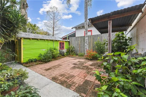 $450,000 | 2026 Pine Street, New Orleans, LA 70118