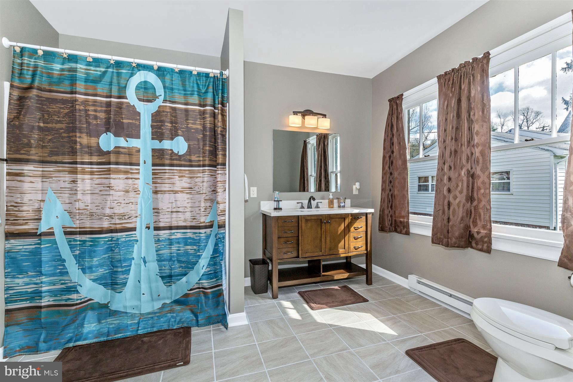 25480 Military Road Cascade, MD 21719 - Photo 18 of 24 Bath (Master)