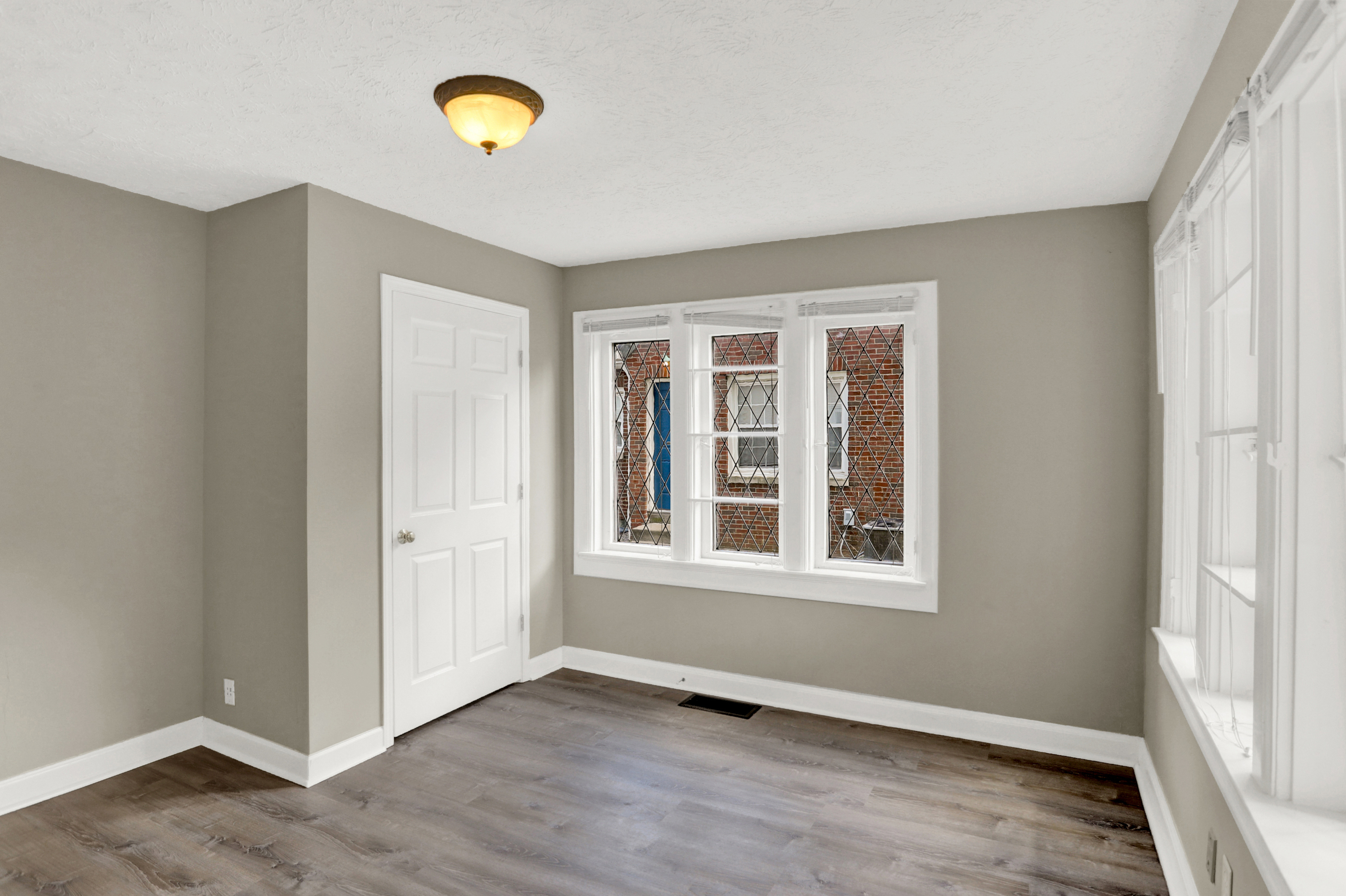 714 Berkley Road Indianapolis, IN 46208 - Photo 11 of 70