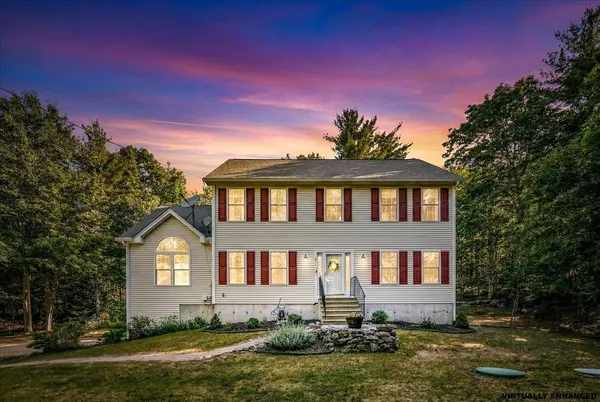 $550,000 | 165 Governors Road, Pittsfield, NH 03263