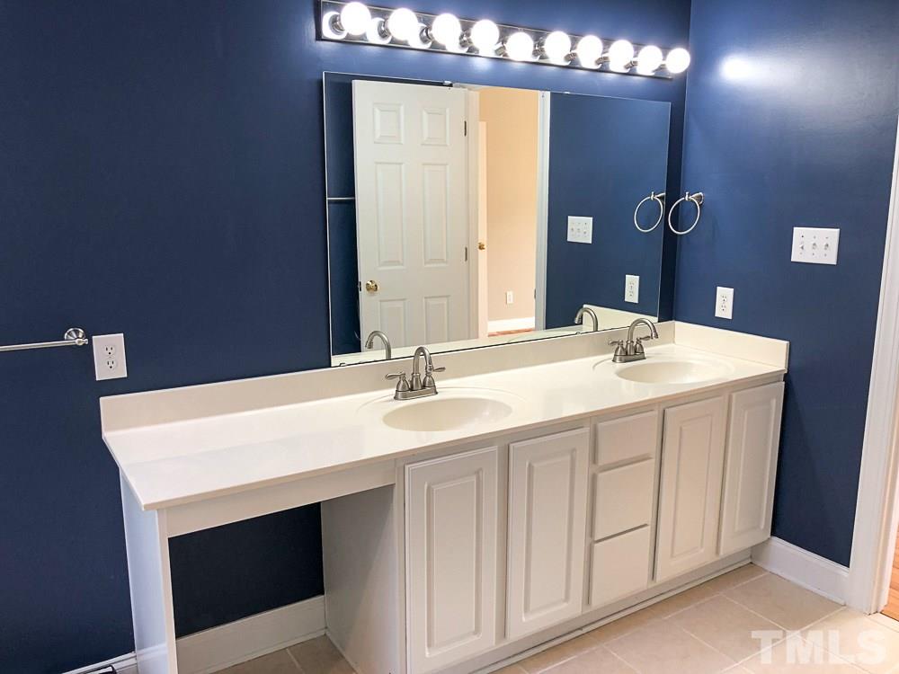 224 Stallings Road Durham, NC 27703 - Photo 17 of 30 Gallery Image 17