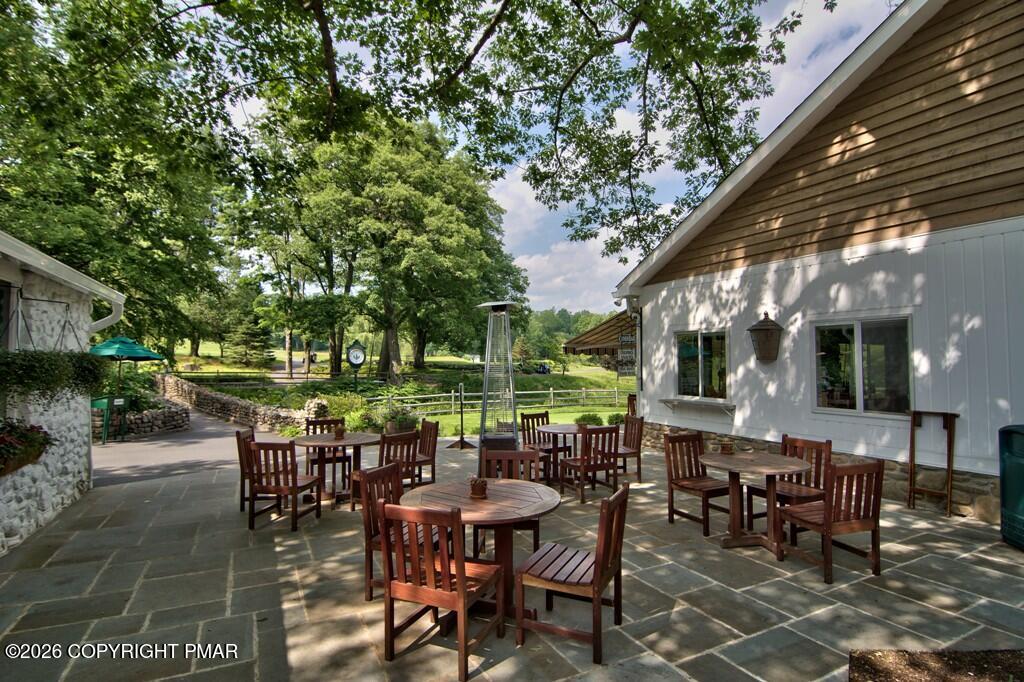 315 West Gate Road Cresco, PA 18326 - Photo 50 of 60 6 Outdoor dining