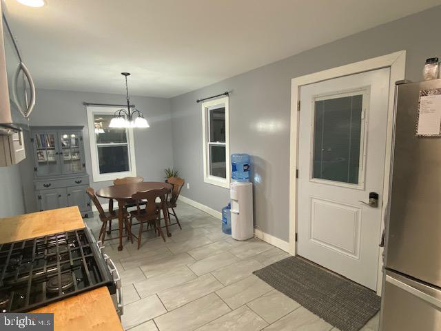 2136 Ritner Highway Carlisle, PA 17015 - Photo 21 of 29 Eat in Kitchen