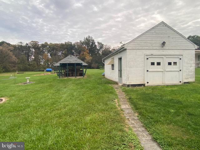 2136 Ritner Highway Carlisle, PA 17015 - Photo 10 of 29 Garage,