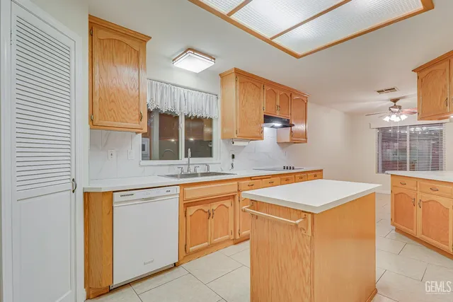 $459,000 | Undisclosed Address, Bakersfield, CA 93312