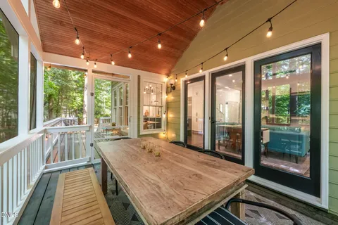 $899,900 | 102 Ormsby Court, Cary, NC 27519