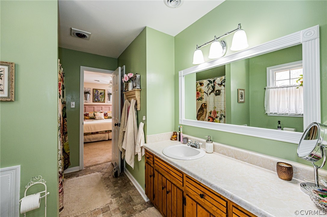 1313 Oldbury Road Midlothian, VA 23113 - Photo 38 of 41 Upstairs jack and jill bathroom is very spacious