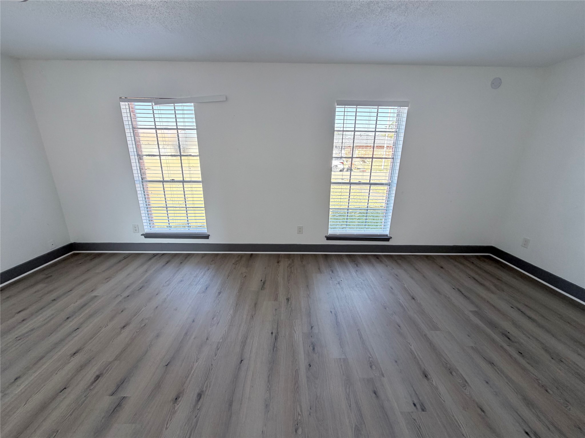 9750 Guest Street Houston, TX 77078 - Photo 15 of 27