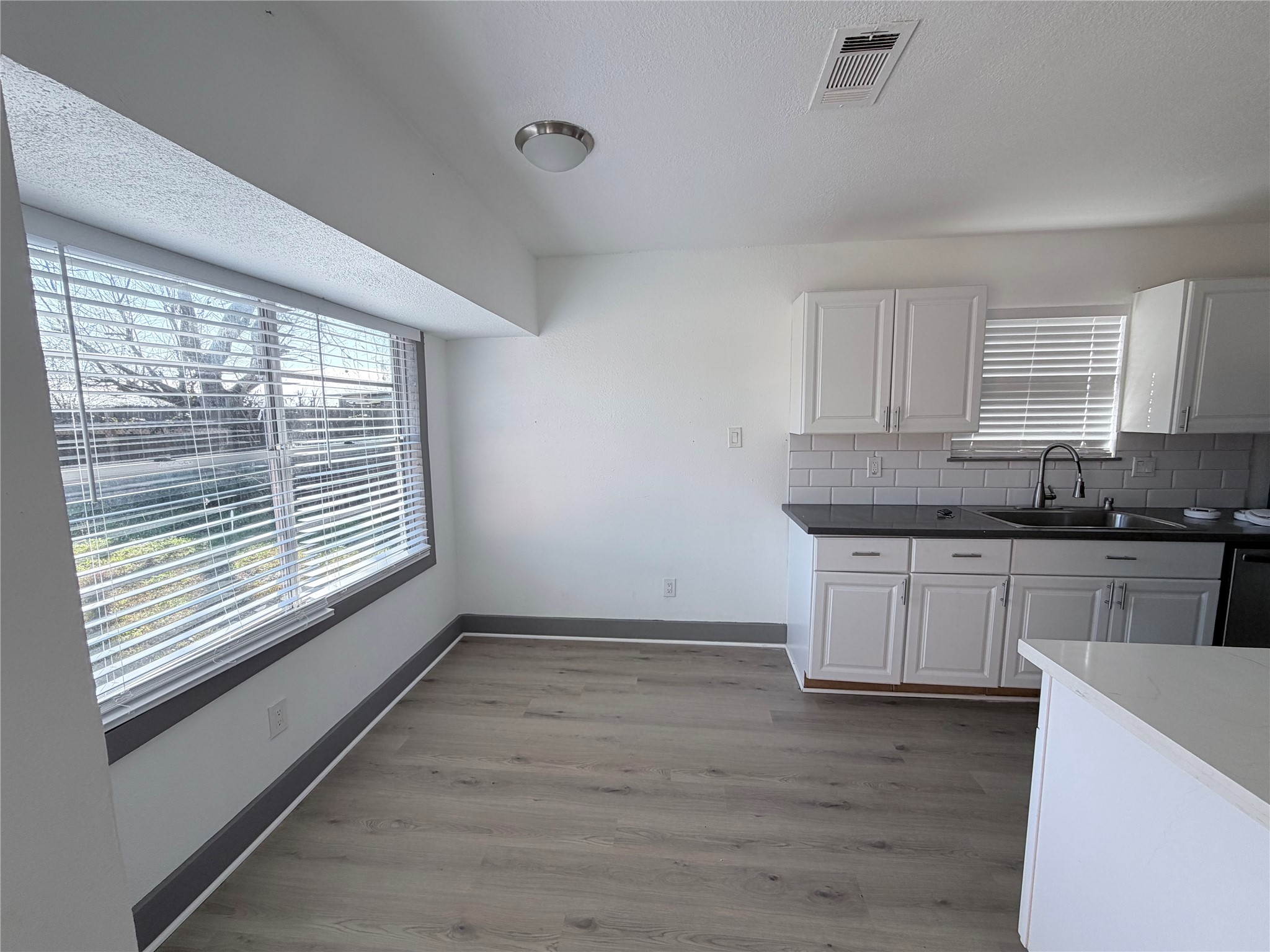 9750 Guest Street Houston, TX 77078 - Photo 10 of 27