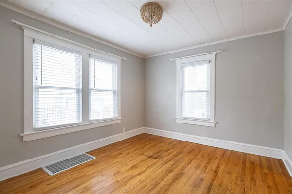 $227,500 | 2507 West 45th Avenue, Kansas City, KS 66103