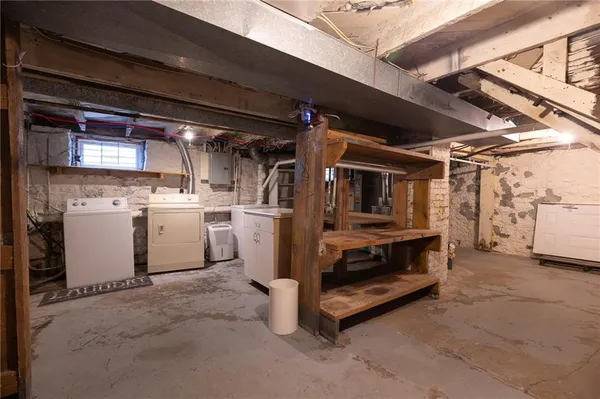 $227,500 | 2507 West 45th Avenue, Kansas City, KS 66103