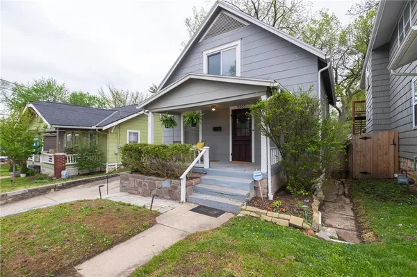$227,500 | 2507 West 45th Avenue, Kansas City, KS 66103