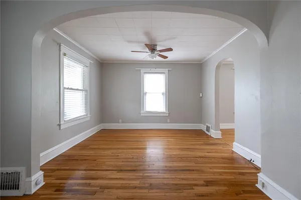 $227,500 | 2507 West 45th Avenue, Kansas City, KS 66103