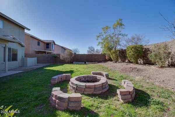 $2,300 | 2092 East 36th Avenue, Apache Junction, AZ 85119