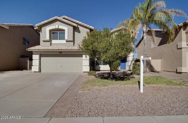 $2,300 | 2092 East 36th Avenue, Apache Junction, AZ 85119