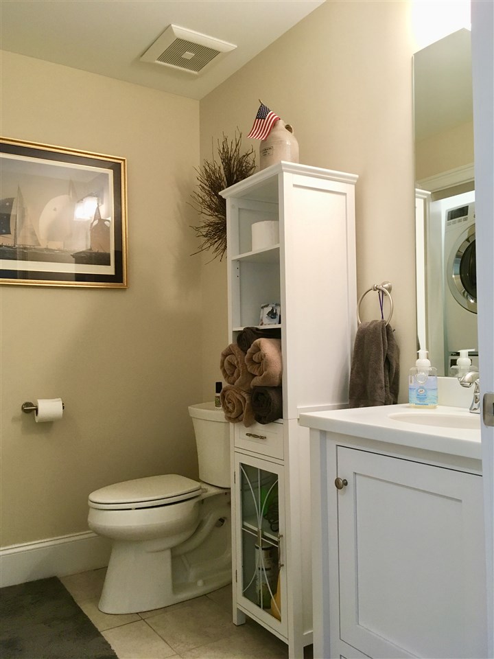 580 Winnacunnet Road, Unit 105 Hampton, NH 03842 - Photo 12 of 25