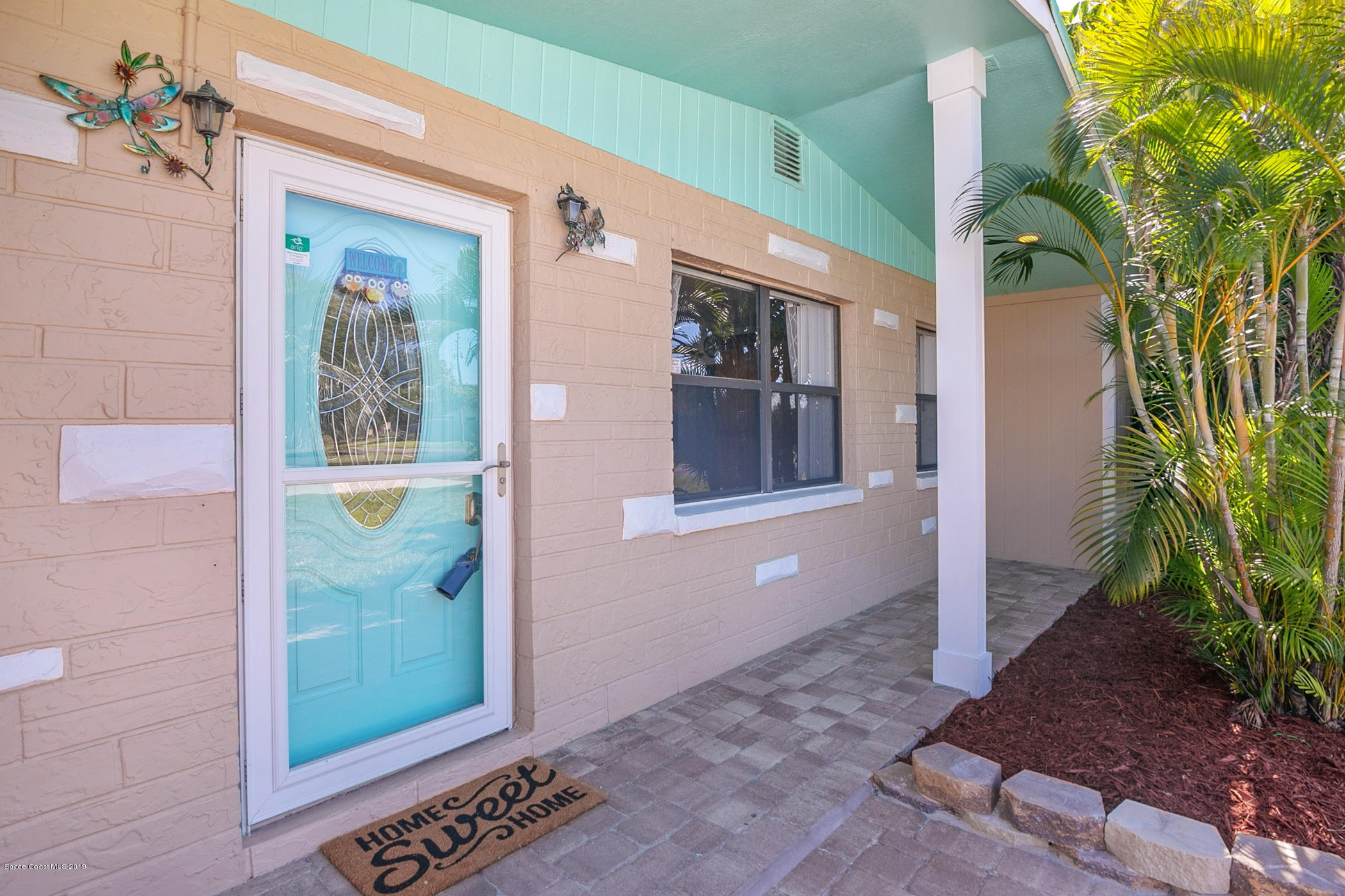 2647 Coventry Road Melbourne, FL 32935 - Photo 4 of 33 2647-coventry-007