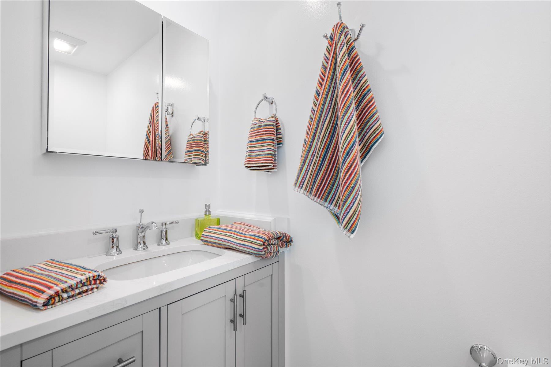 64 Old Depot Road Quogue, NY 11959 - Photo 8 of 14