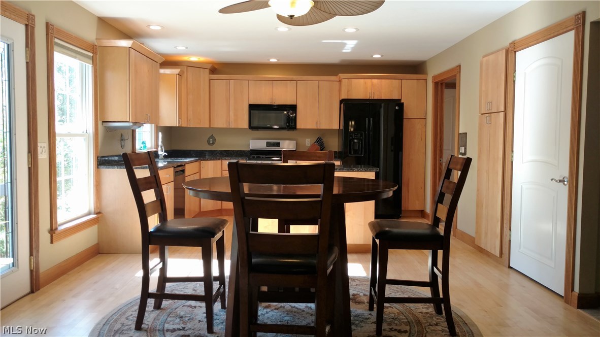 10352 West Ridge Road Elyria, OH 44035 - Photo 10 of 31 Gallery Image 10