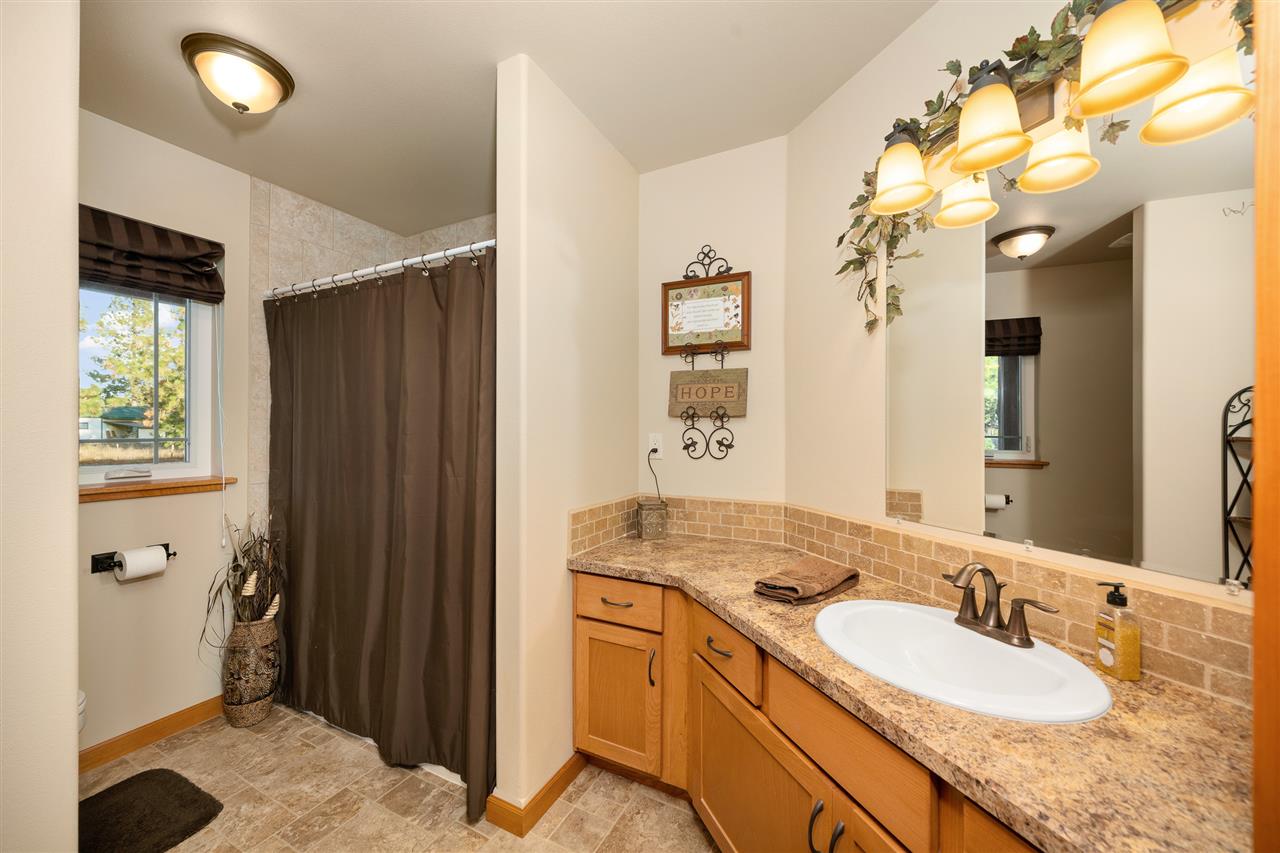 4620 East Oregon Road Elk, WA 99009 - Photo 12 of 20