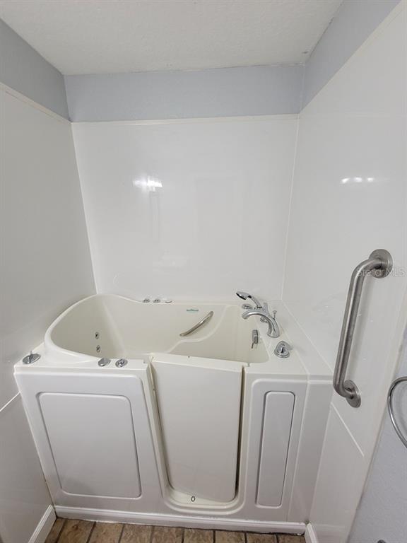 11633 Fox Run Port Richey, FL 34668 - Photo 23 of 28