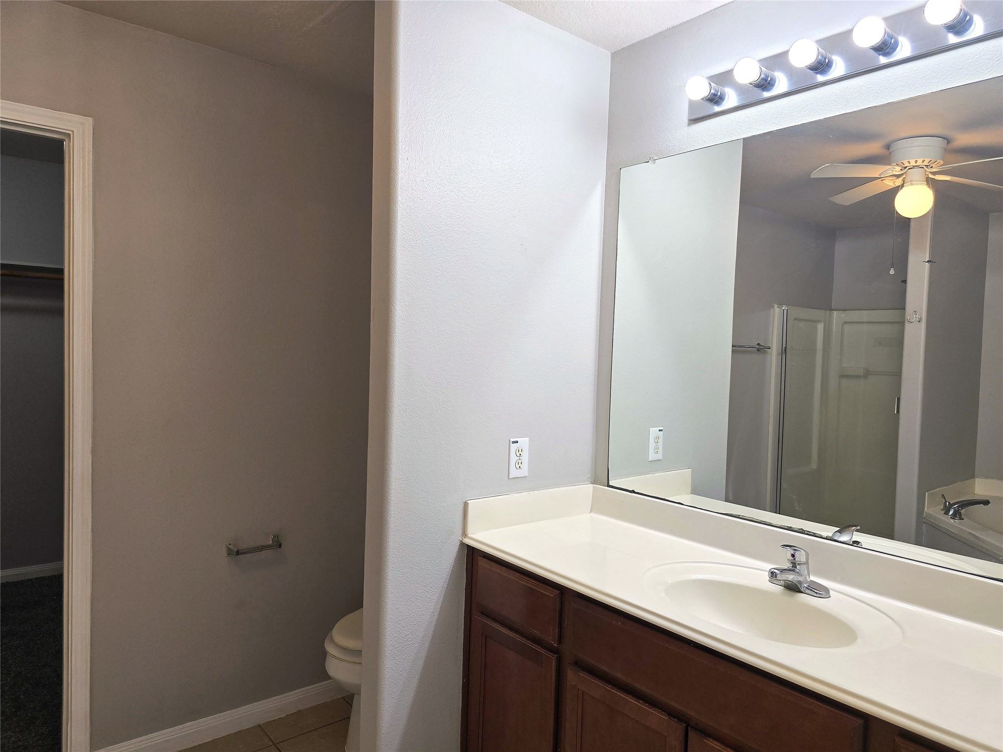 10320 Stone Gate Drive Conroe, TX 77385 - Photo 12 of 31