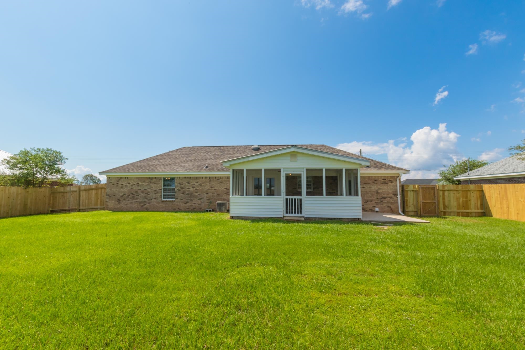 8864 Sherman Road Foley, AL 36535 - Photo 7 of 30