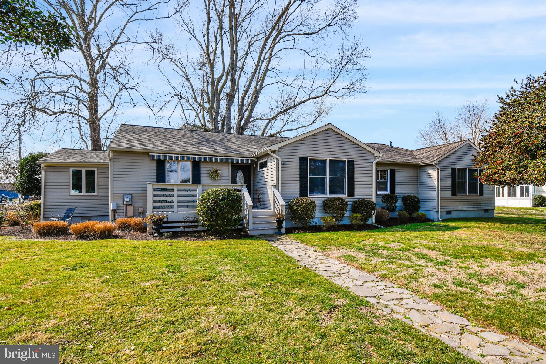 Welcome to 103 Buckingham Rd!