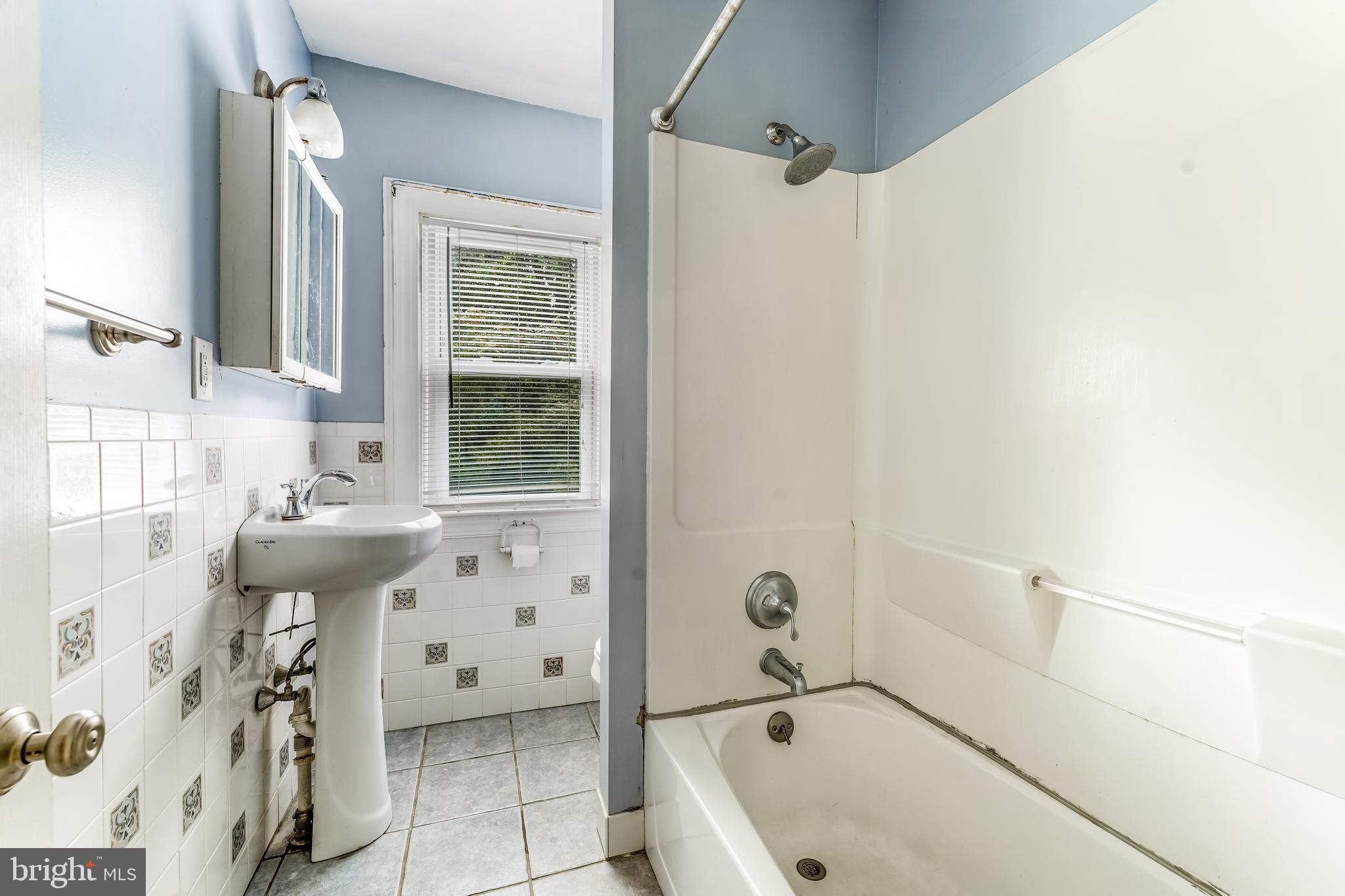 233 Rockingham Road Bryn Mawr, PA 19010 - Photo 28 of 33