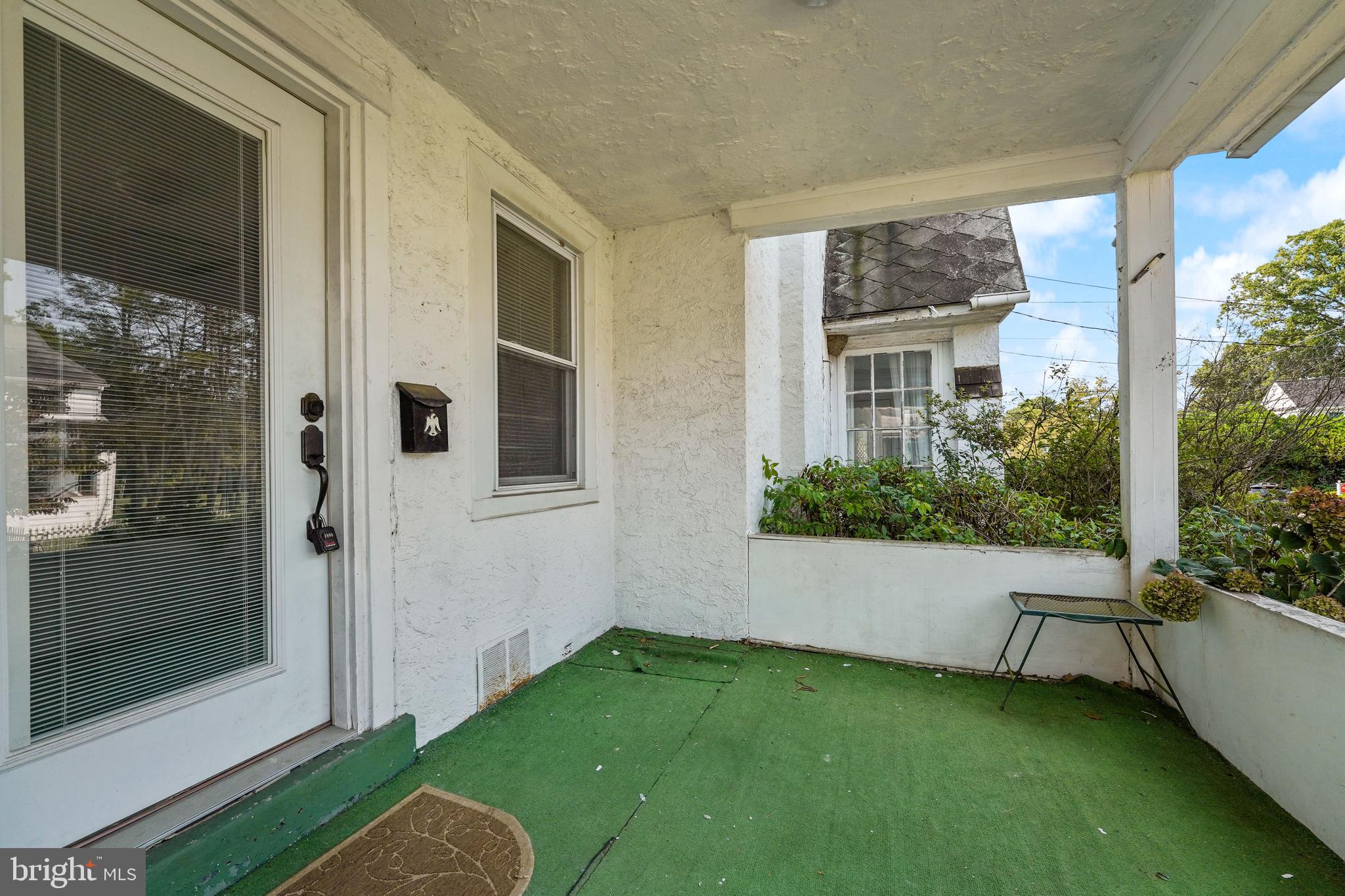 233 Rockingham Road Bryn Mawr, PA 19010 - Photo 6 of 33