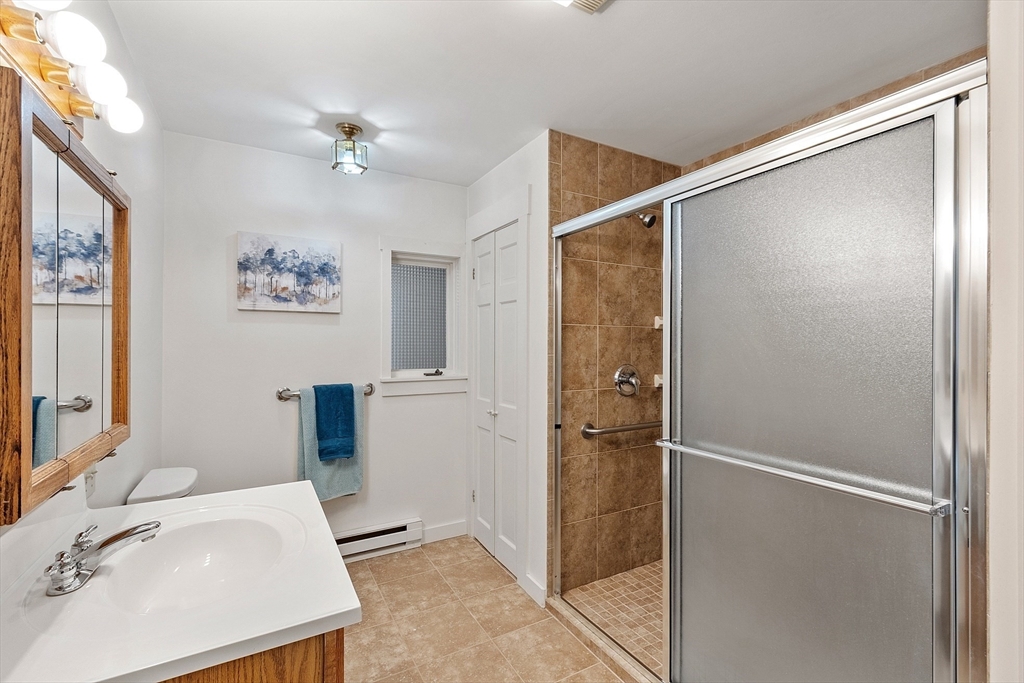 70 Baker Street Gardner, MA 01440 - Photo 21 of 42