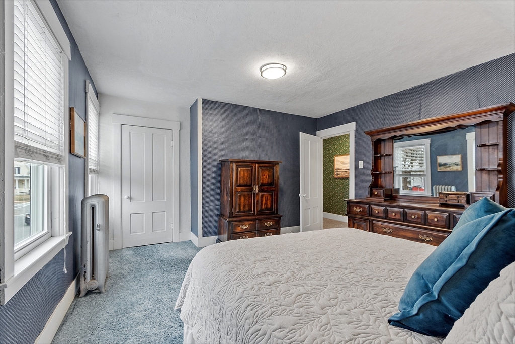 70 Baker Street Gardner, MA 01440 - Photo 25 of 42