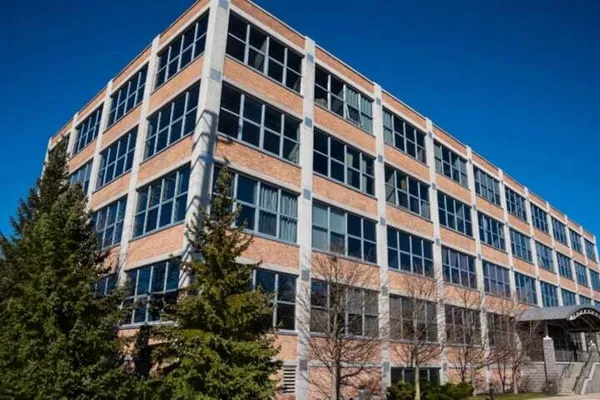 $199,900 | 930 Washington Avenue, Unit 3M, Muskegon, MI 49441