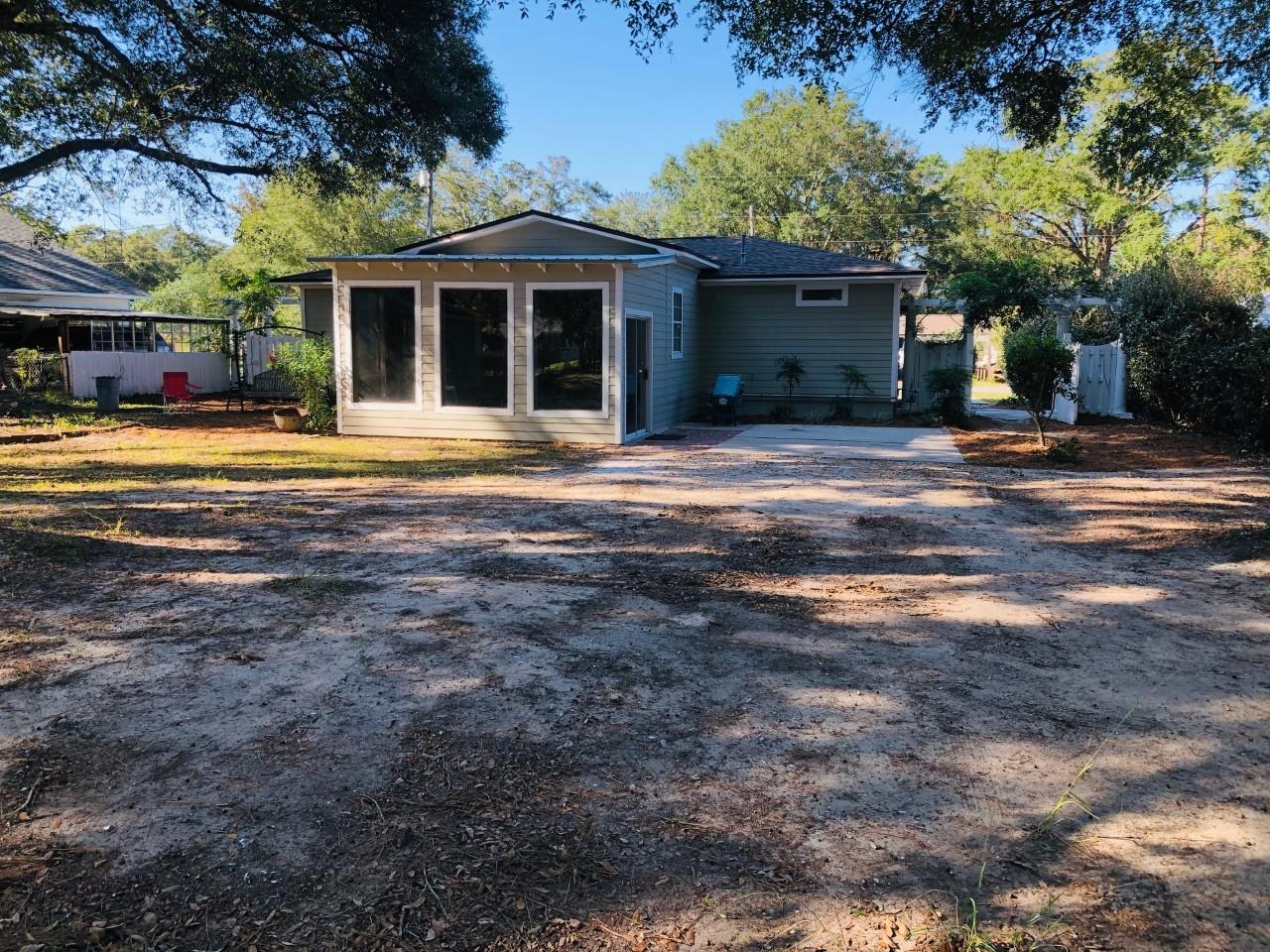 104 Butler Circle Crestview, FL 32536 - Photo 25 of 28 Gallery Image 25