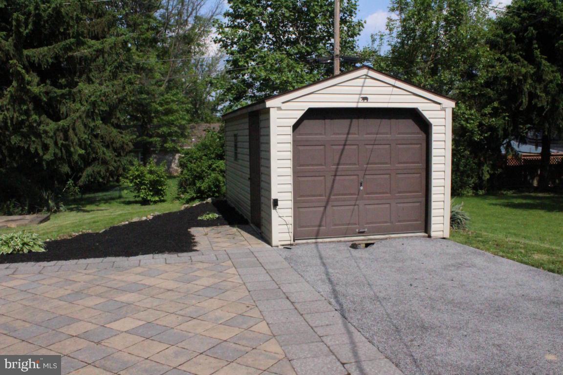 335 Edgewood Road York, PA 17402 - Photo 20 of 20 Gallery Image 20
