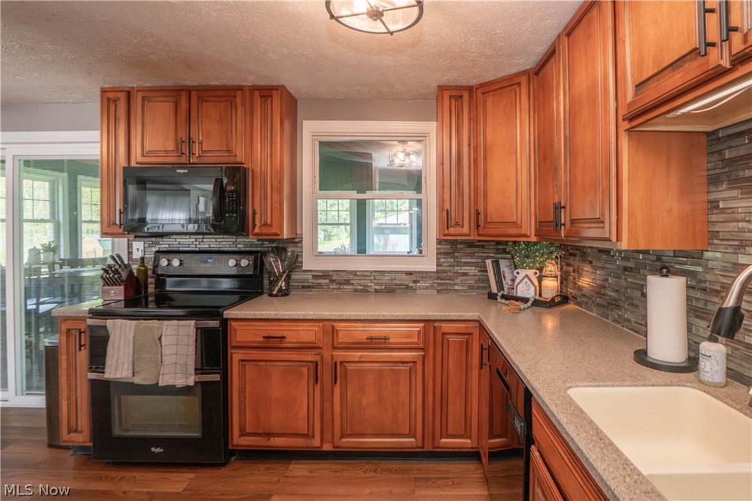 1590 Sunnyacres Road Akron, OH 44321 - Photo 13 of 47 Gallery Image 13