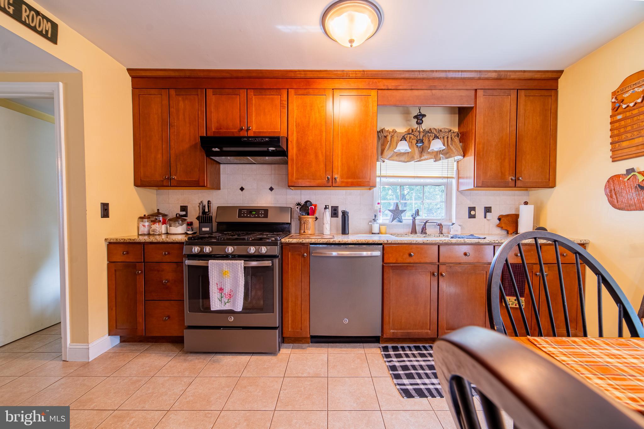 1019 Terns Landing Road Elmer, NJ 08318 - Photo 10 of 29