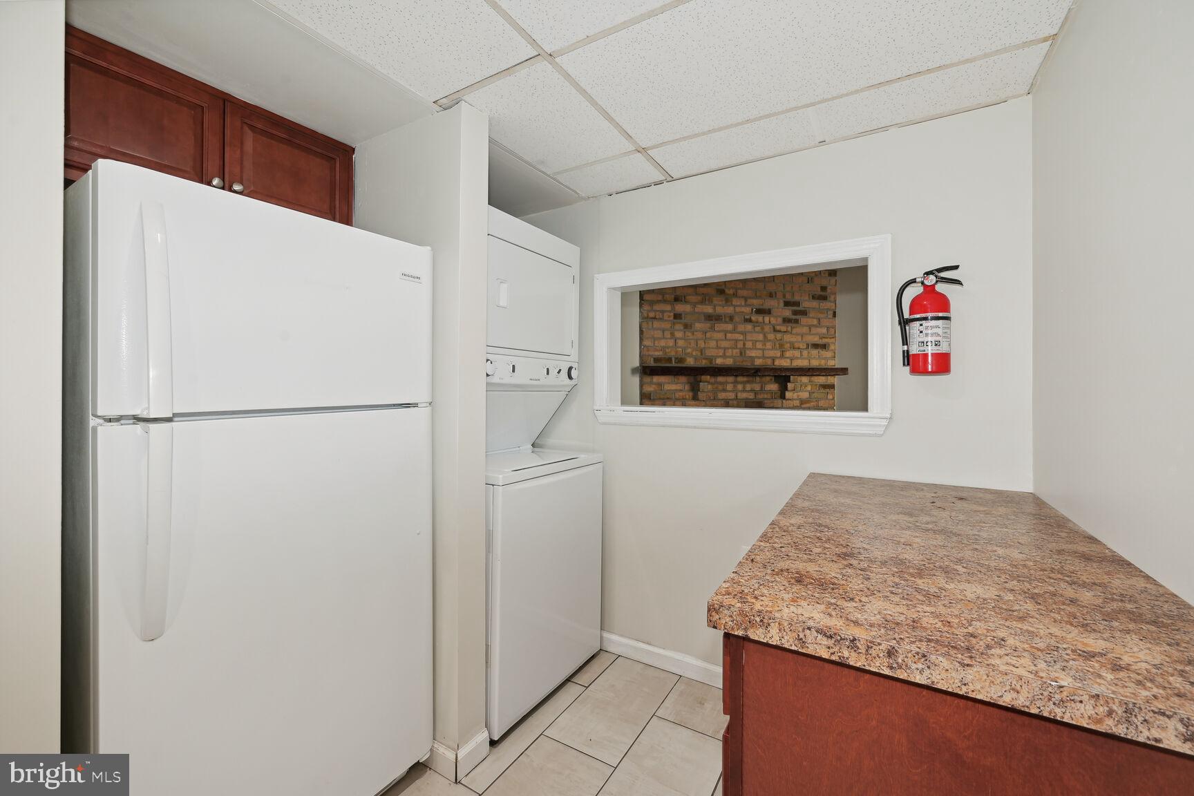 807 Timber Creek Road Lindenwold, NJ 08021 - Photo 13 of 27 Stackable Washer/dryer