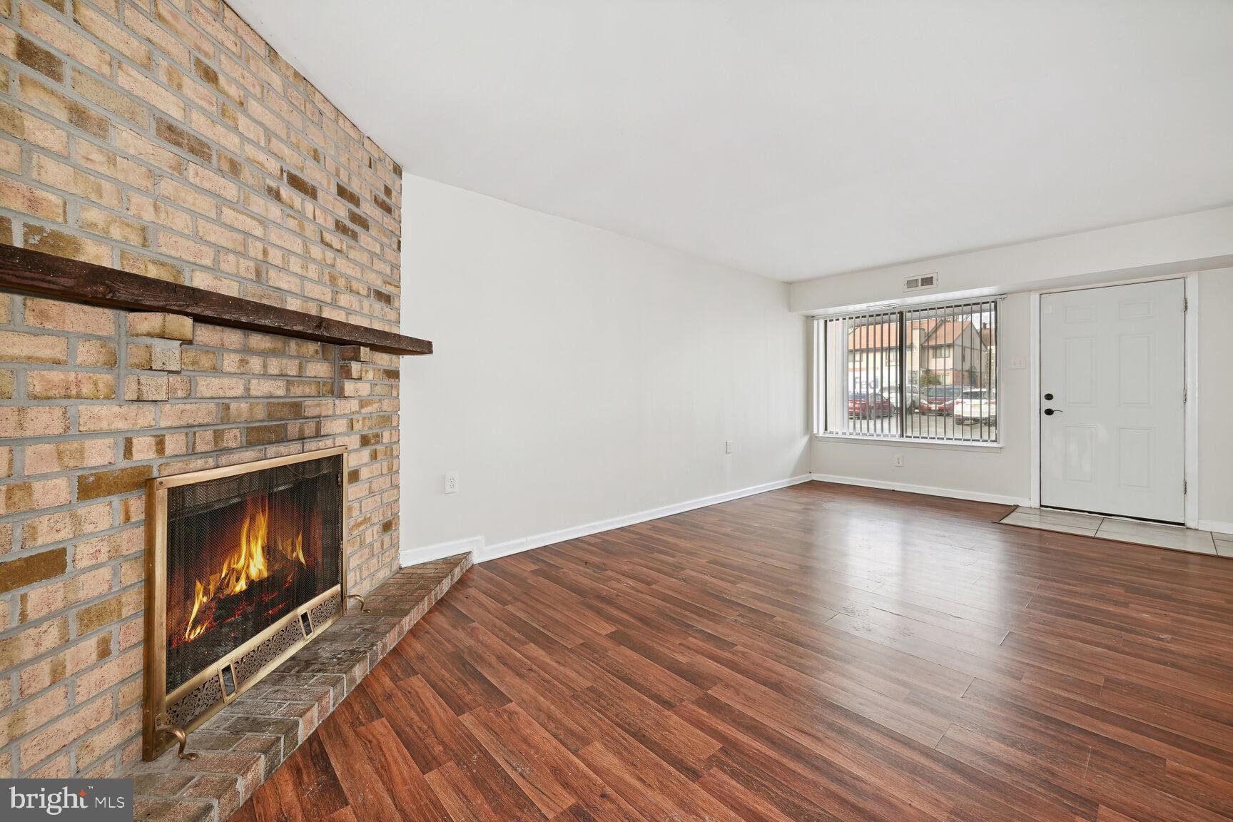 807 Timber Creek Road Lindenwold, NJ 08021 - Photo 7 of 27 Wood Burning Fireplace