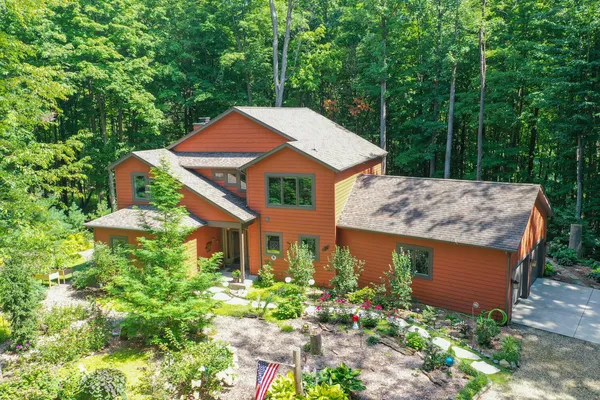$849,000 | 46 Camp Madron Road, Unit 46, Buchanan, MI 49107