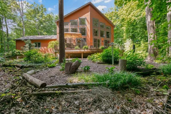 $849,000 | 46 Camp Madron Road, Unit 46, Buchanan, MI 49107